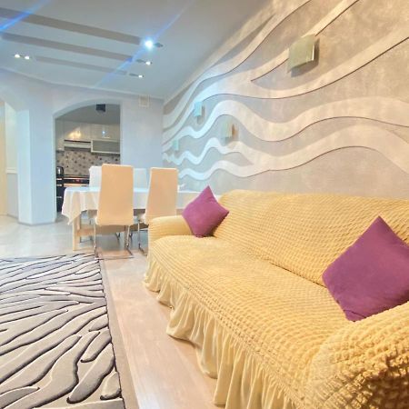 Алтын Булак 2 Apartment Almatî Exterior foto